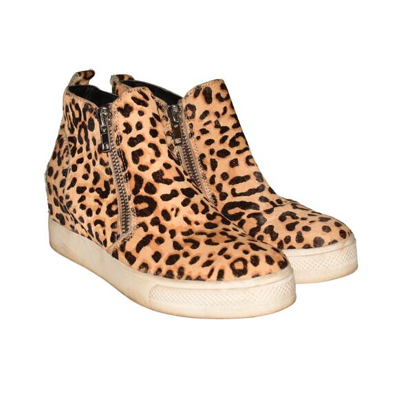 STEVE MADDEN $80 Wedgie Dual Side Zipper Sneaker Leopard Cow‎ Hair Size 9 M - Picture 1 of 6